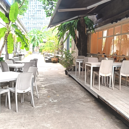 pic-5s SipSip Bar & Restaurant, Taiwán - Lagoon muebles de diseño
